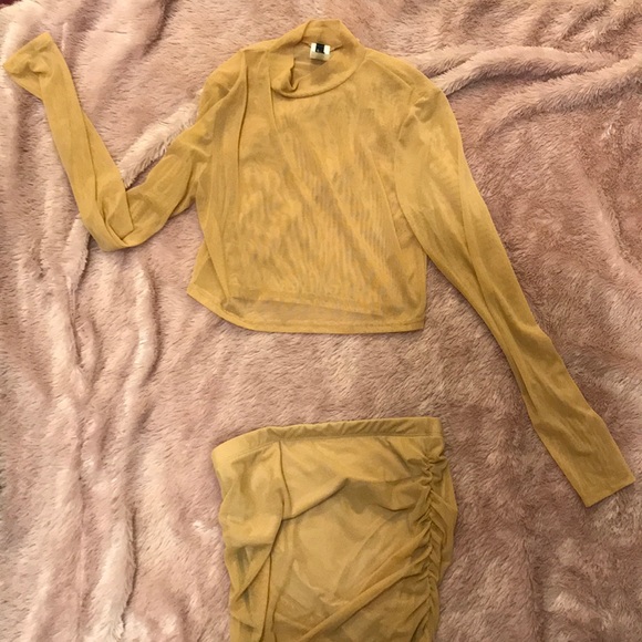 Avail in NUDE mesh skirt set - Picture 4 of 8